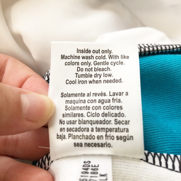 DKNY Sport Half Zip Pullover White/Black NWT - Picture 8 of 8